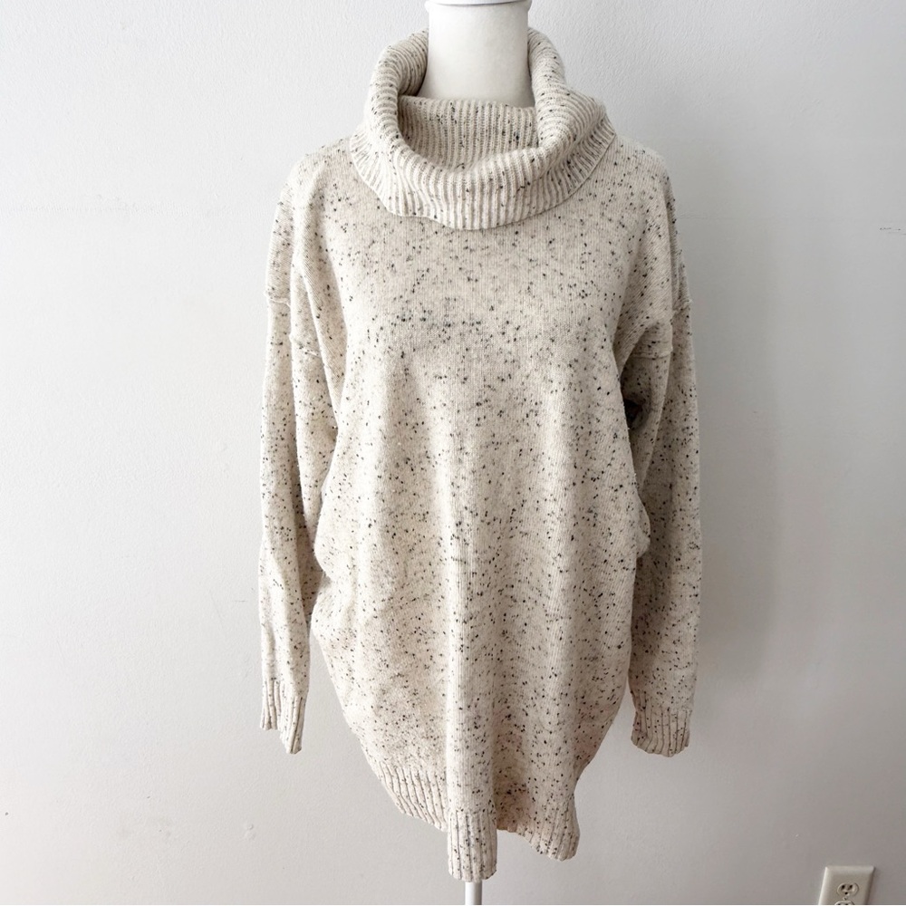 Athleta Women Bayshore Cashmere Wool Turtleneck Sweater Small Casual Minimalist